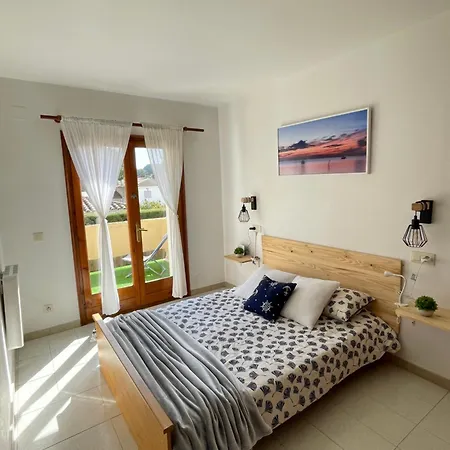 Lovely House On The Costa Brava With Pool Holiday home L'Escala