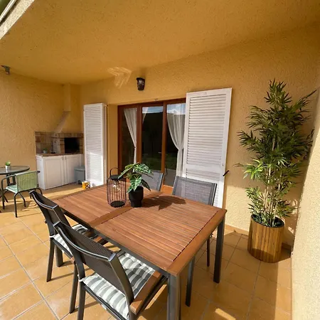 Lovely House On The Costa Brava With Pool