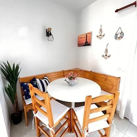 Lovely House On The Costa Brava With Pool Casa vacanze L' Escala